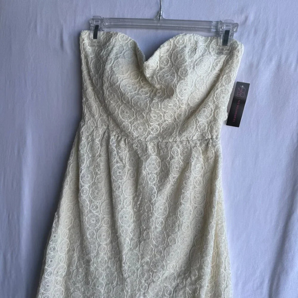 Cream Strapless Lace Maxi Dress - Size Juniors L - NWT - Picture 2 of 8